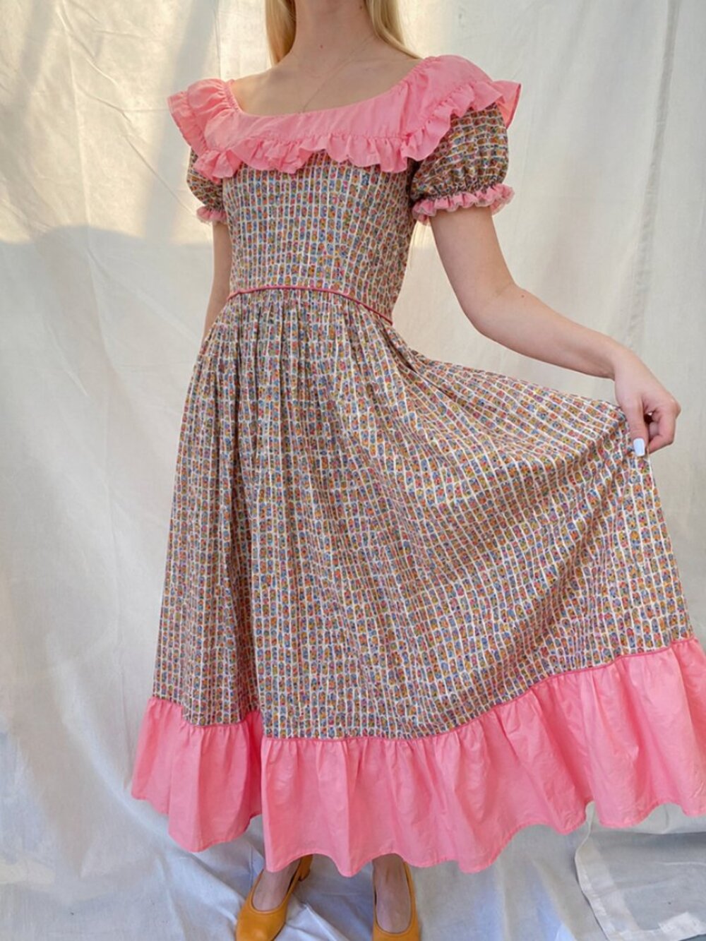 Vintage 60s/70s‎ Pink Floral Square Dancer Rockabilly Dress Whimsical Prairie